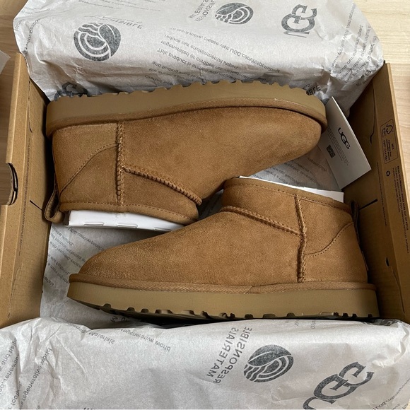 UGG Shoes - Size 8 - Ugg classic ultra mini